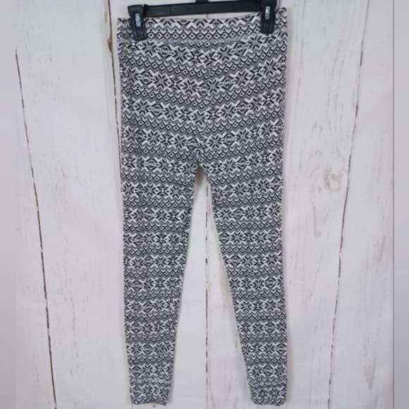 🎁 5 for $25 PINK VIctorias Secret Fair Isle Black White Pajama Pants - Picture 5 of 11